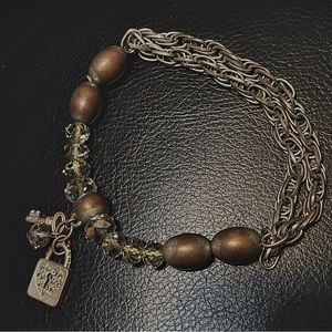 Stretch bracelet with lock and key
